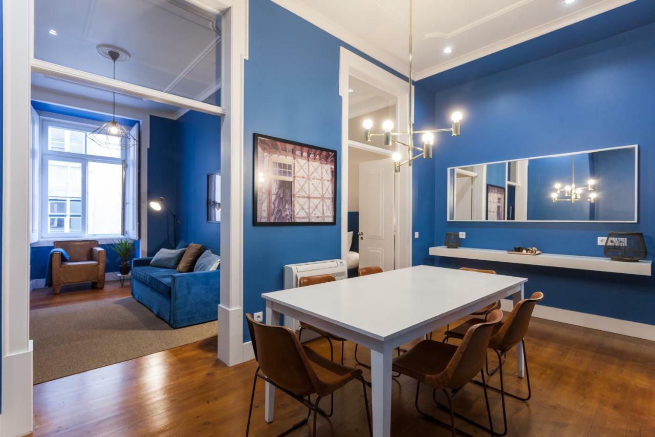 Baixa Vintage Three-Bedroom Apartment - By Lu Holidays ลิสบอน ภายนอก รูปภาพ