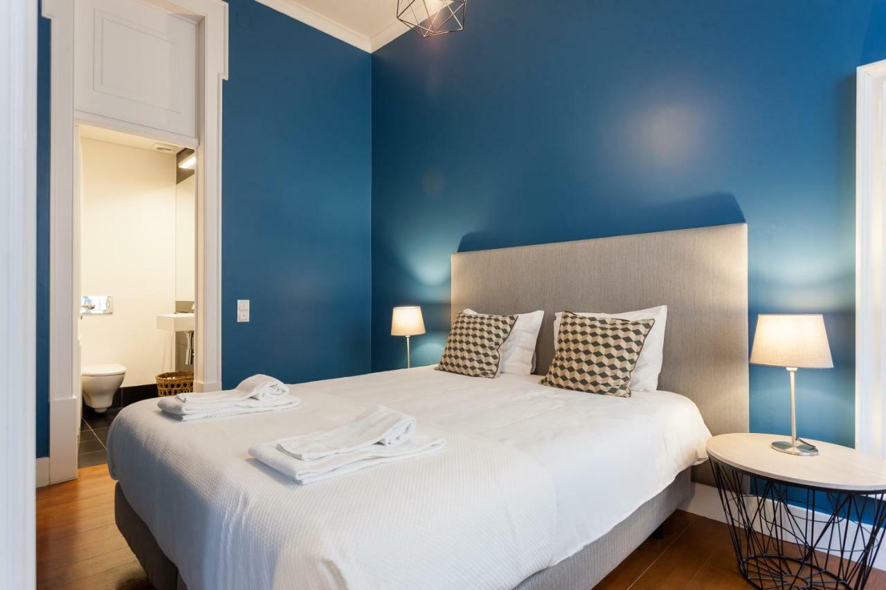 Baixa Vintage Three-Bedroom Apartment - By Lu Holidays ลิสบอน ภายนอก รูปภาพ